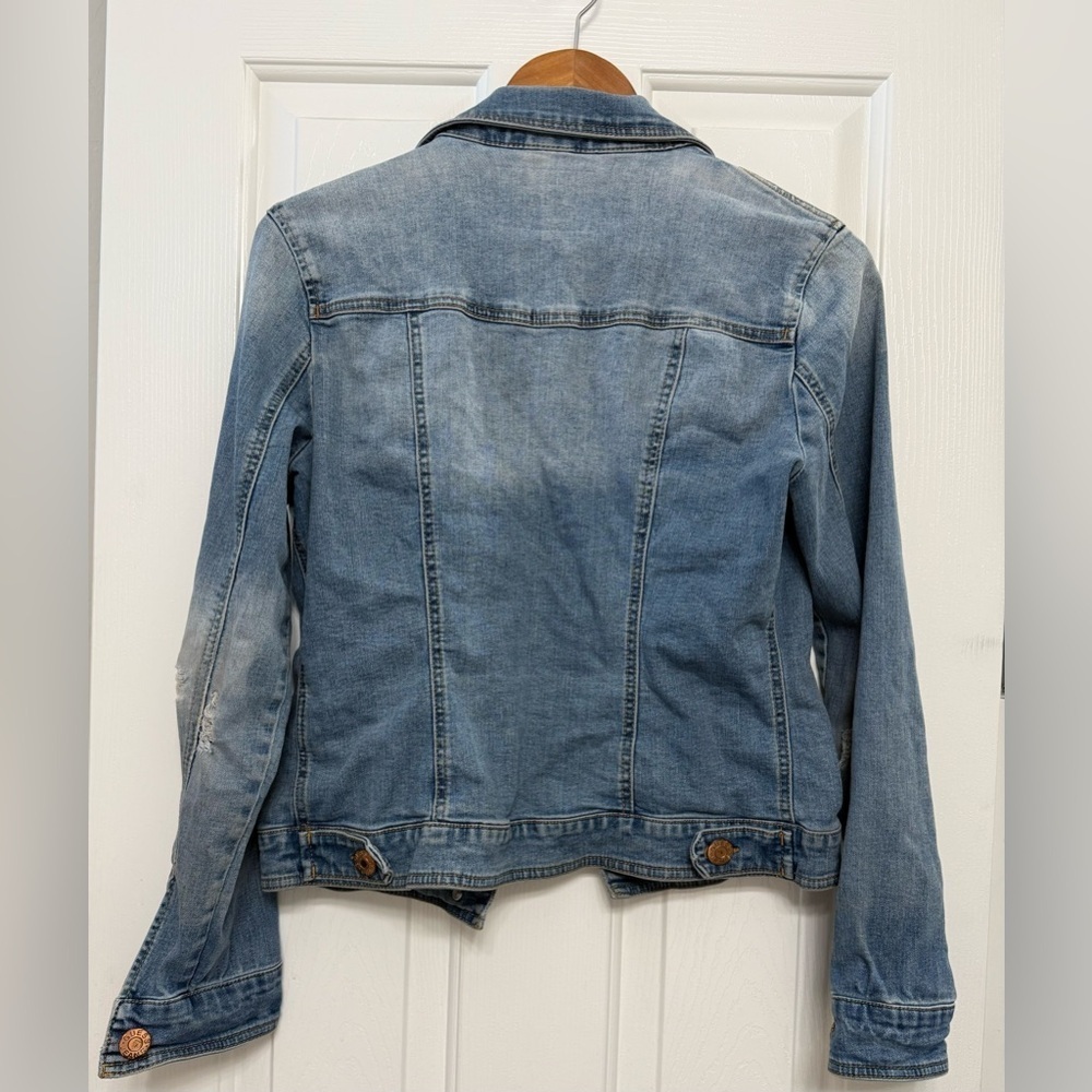 **GUESS Women’s Distressed Blue Denim Jacket – Size Small** - Picture 2 of 6